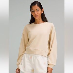 Lululemon softstreme perfectly oversized cropped crew in Prosecco